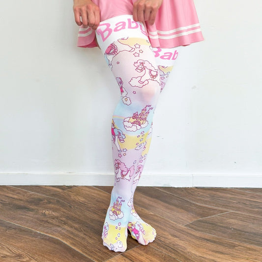 LittleForBigニーハイストッキング オーバーニー サイハイ 靴下【夢の国の小さな妖精たち】シルキーハイソックス ストレッチ Baby文字プリント 滑り止めシリコーングリップ シームレストゥ 伸縮性 通気性 ピンク SL16P